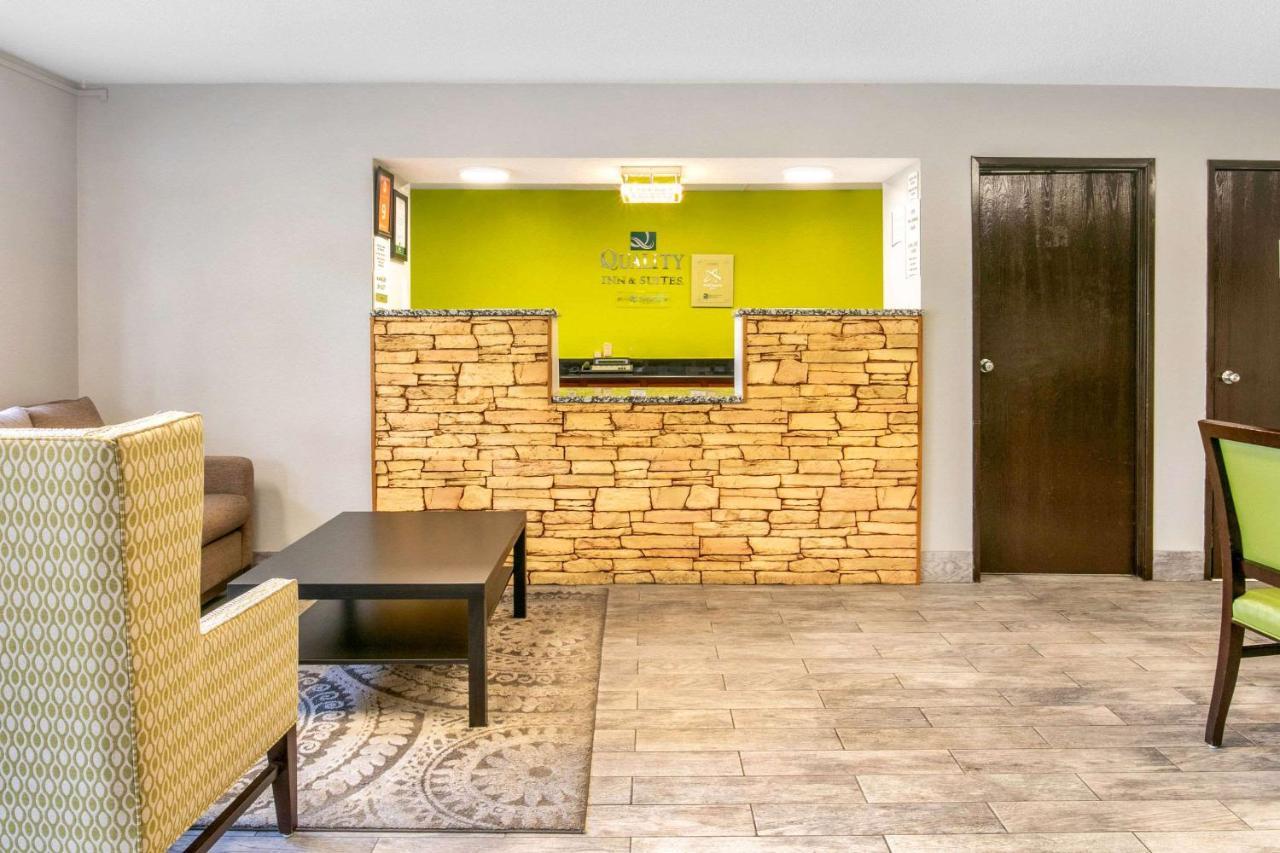 Quality Inn & Suites Metropolis I-24 מראה חיצוני תמונה