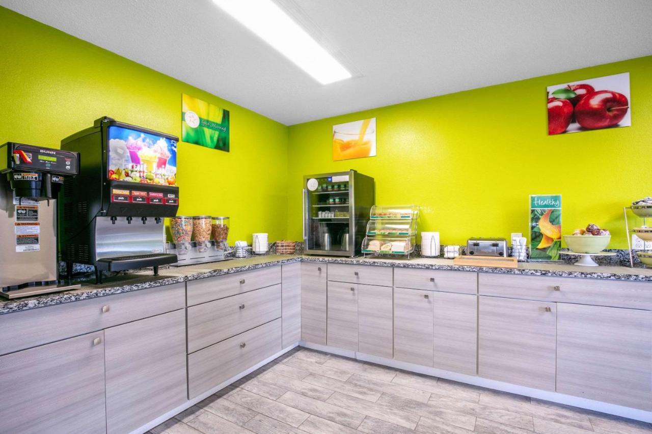 Quality Inn & Suites Metropolis I-24 מראה חיצוני תמונה