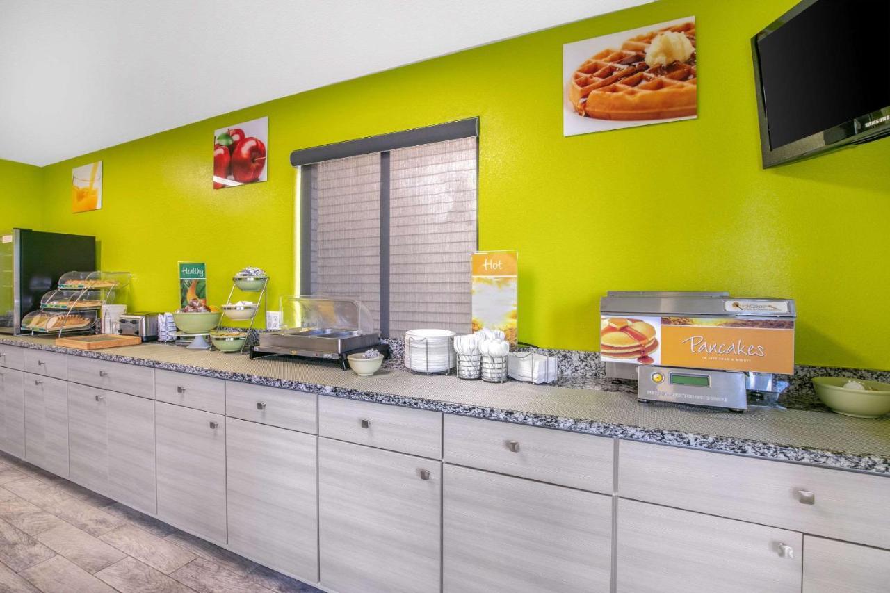 Quality Inn & Suites Metropolis I-24 מראה חיצוני תמונה
